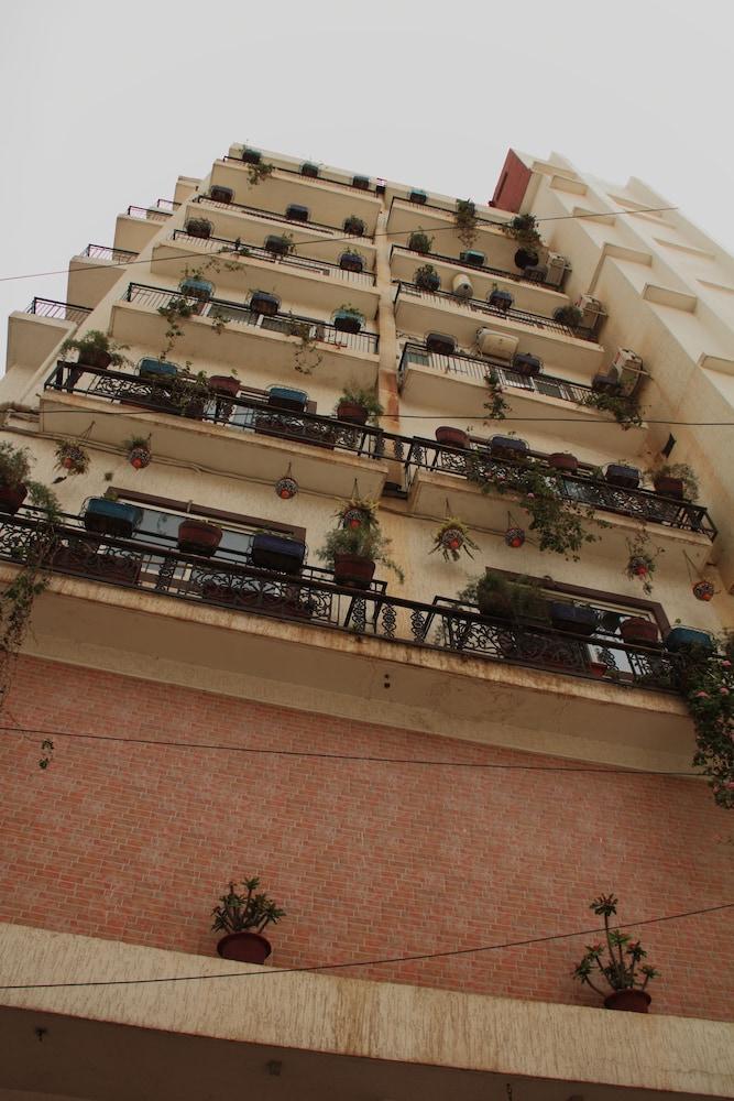 Orchid Suites - A Boutique Hotel Bangalore Off Residency Road Exterior photo