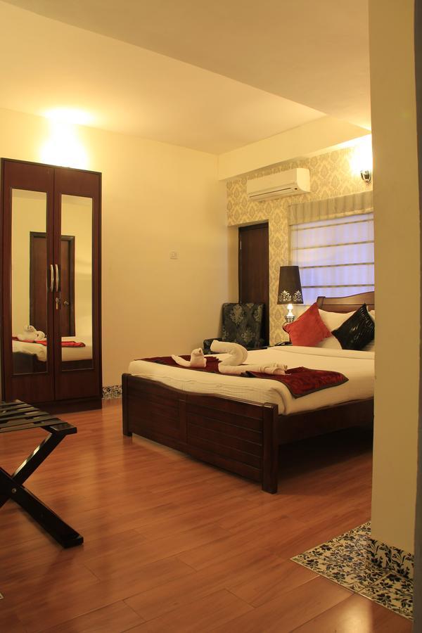 Orchid Suites - A Boutique Hotel Bangalore Off Residency Road Exterior photo